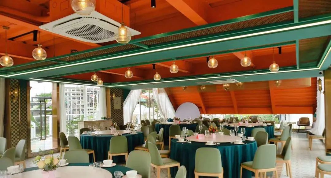 蒙山将色彩碰撞到底，看这家深圳餐饮空间设计如何诠释独特的摩洛哥风情